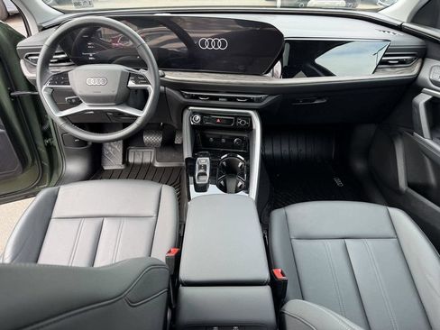 Used 2025 Audi Q5 Premium Plus w/ Premium Plus AWD/4WD image 19
