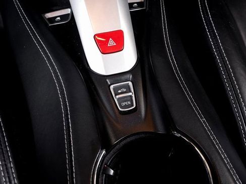 Used 2016 Ferrari California T image 48