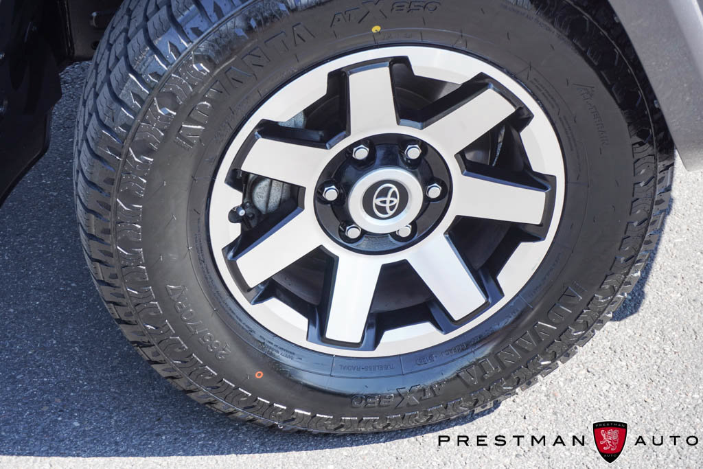 Used 2020 Toyota 4Runner TRD Off-Road Premium w/ Moonroof Package AWD/4WD image 12
