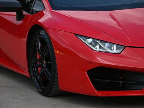 Used 2017 Lamborghini Huracan LP 610-4 AWD/4WD image 15