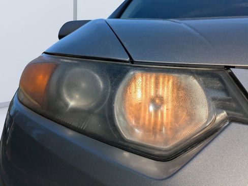 Used 2010 Acura TSX Sedan image 9