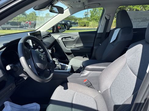 New 2025 Toyota RAV4 XLE w/ Convenience Package FWD image 13
