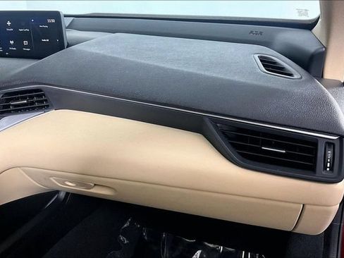 Used 2021 Acura TLX FWD image 16