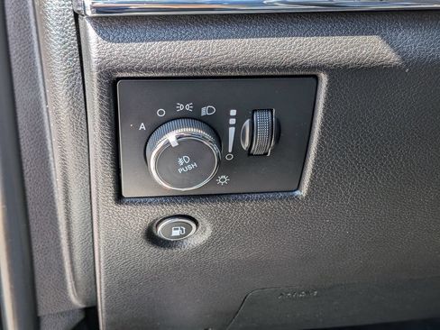 Certified 2020 Jeep Grand Cherokee Limited AWD/4WD image 16