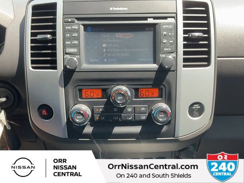 Used 2015 Nissan Frontier PRO-4X w/ Pro-4x Luxury Package AWD/4WD image 23