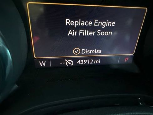 Used 2023 Buick Encore GX Preferred w/ Cold Weather Comfort Package FWD image 4