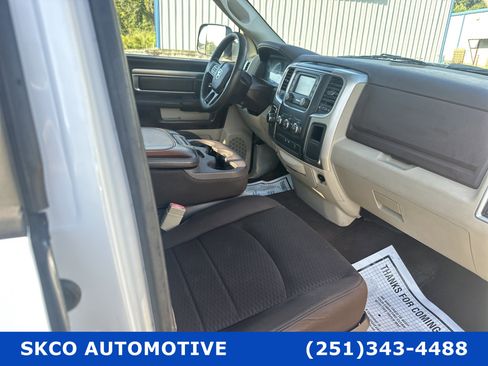 Used 2016 RAM 1500 Classic SLT image 11