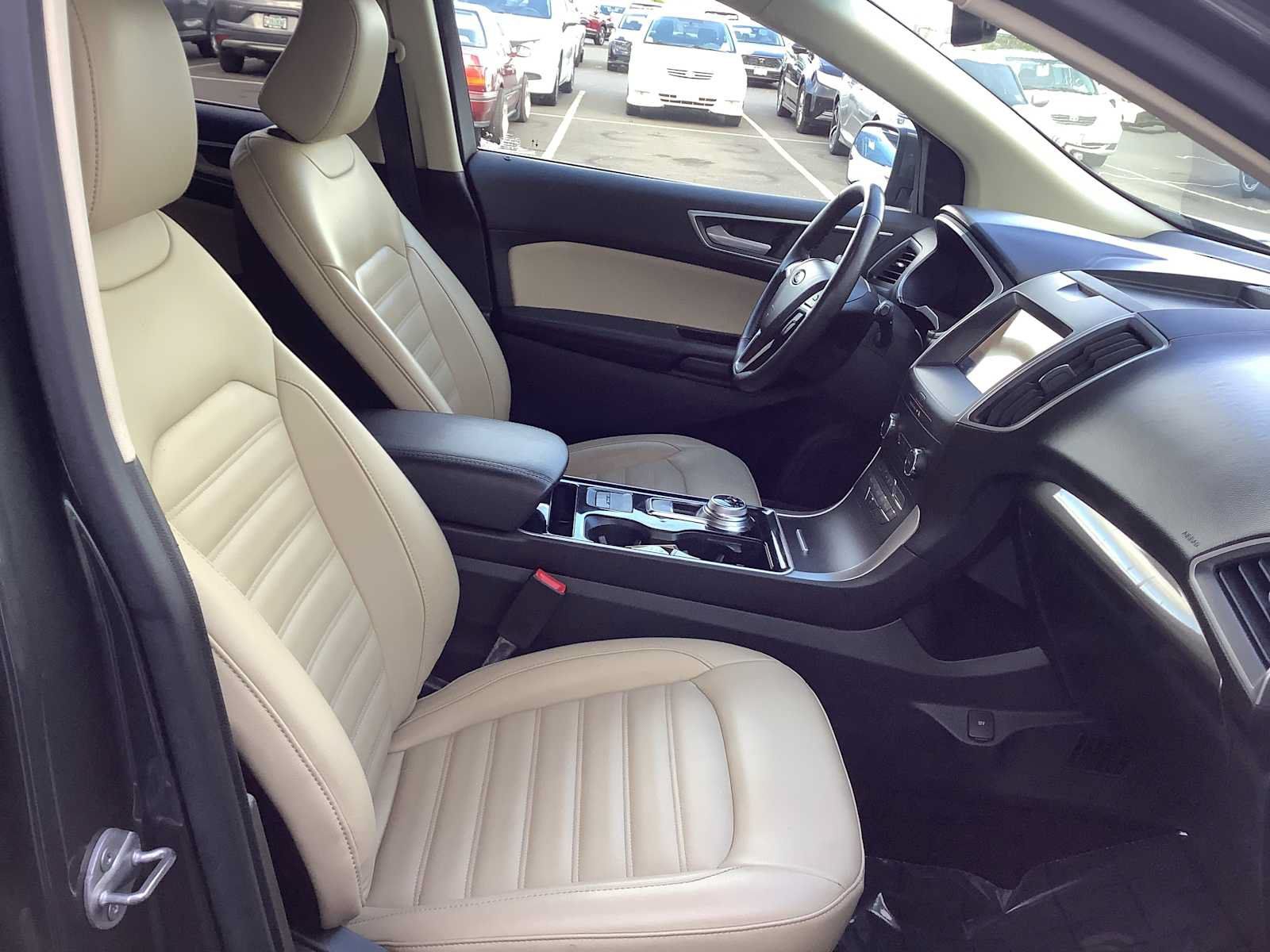 Used 2020 Ford Edge SEL AWD/4WD image 15