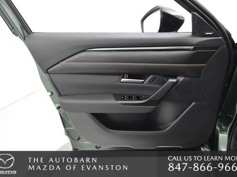 Used 2025 MAZDA CX-50 AWD 2.5 Turbo w/ Premium Pkg image 30