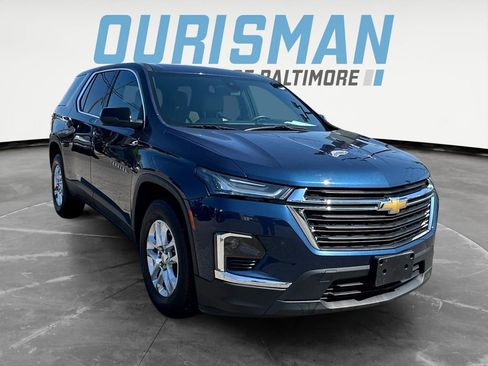 Used 2022 Chevrolet Traverse LS FWD image 1