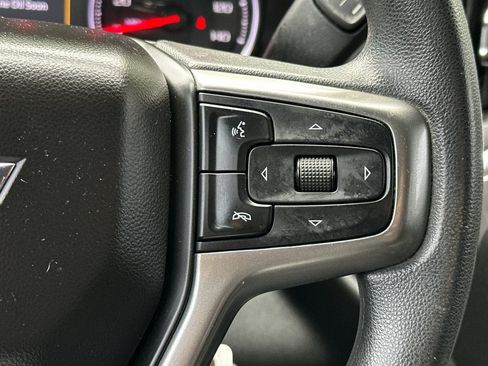Used 2020 Chevrolet Silverado 1500 LT w/ Remote Start Package AWD/4WD image 26