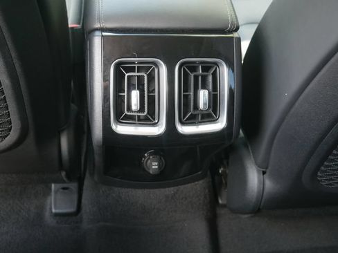 Used 2025 Kia Sorento SX FWD image 43