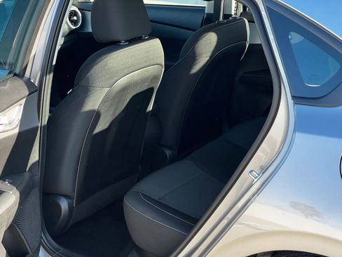 Used 2023 Kia Forte LXS image 11