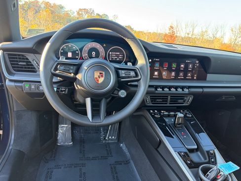 Certified 2025 Porsche 911 Carrera image 12