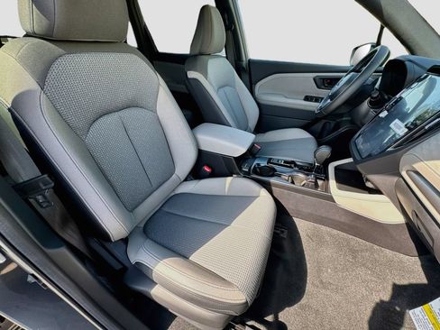 New 2026 Subaru Forester Premium AWD/4WD image 36