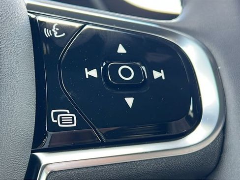 New 2026 Volvo XC90 T8 Ultra w/ Protection Package Premier AWD/4WD image 25