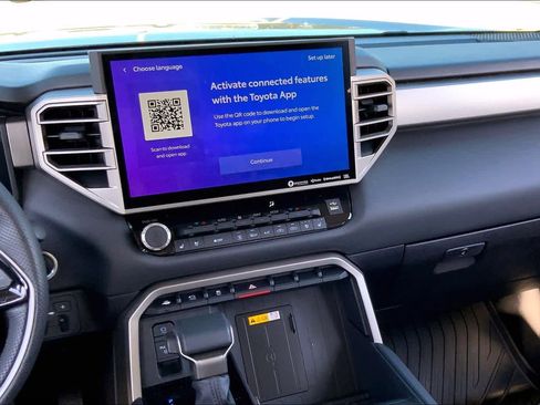 Used 2024 Toyota Tundra Limited image 6