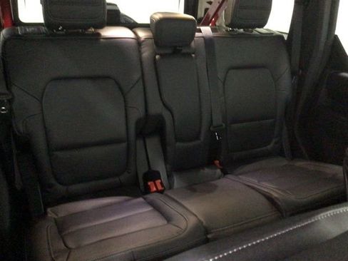 New 2025 Ford Bronco Badlands image 38