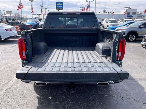 Used 2020 GMC Sierra 1500 SLT w/ SLT Premium Plus Package image 4