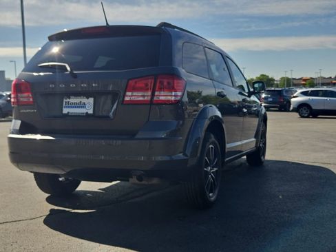 Used 2018 Dodge Journey SE w/ Blacktop Package FWD image 7