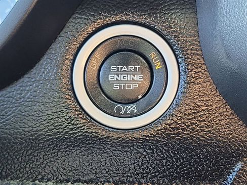 Used 2023 RAM 2500 Laramie w/ Night Edition image 17