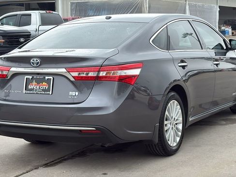 Used 2015 Toyota Avalon XLE Touring FWD image 5