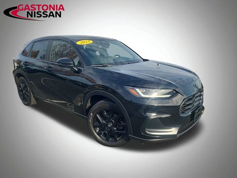 Used 2023 Honda HR-V Sport image 2