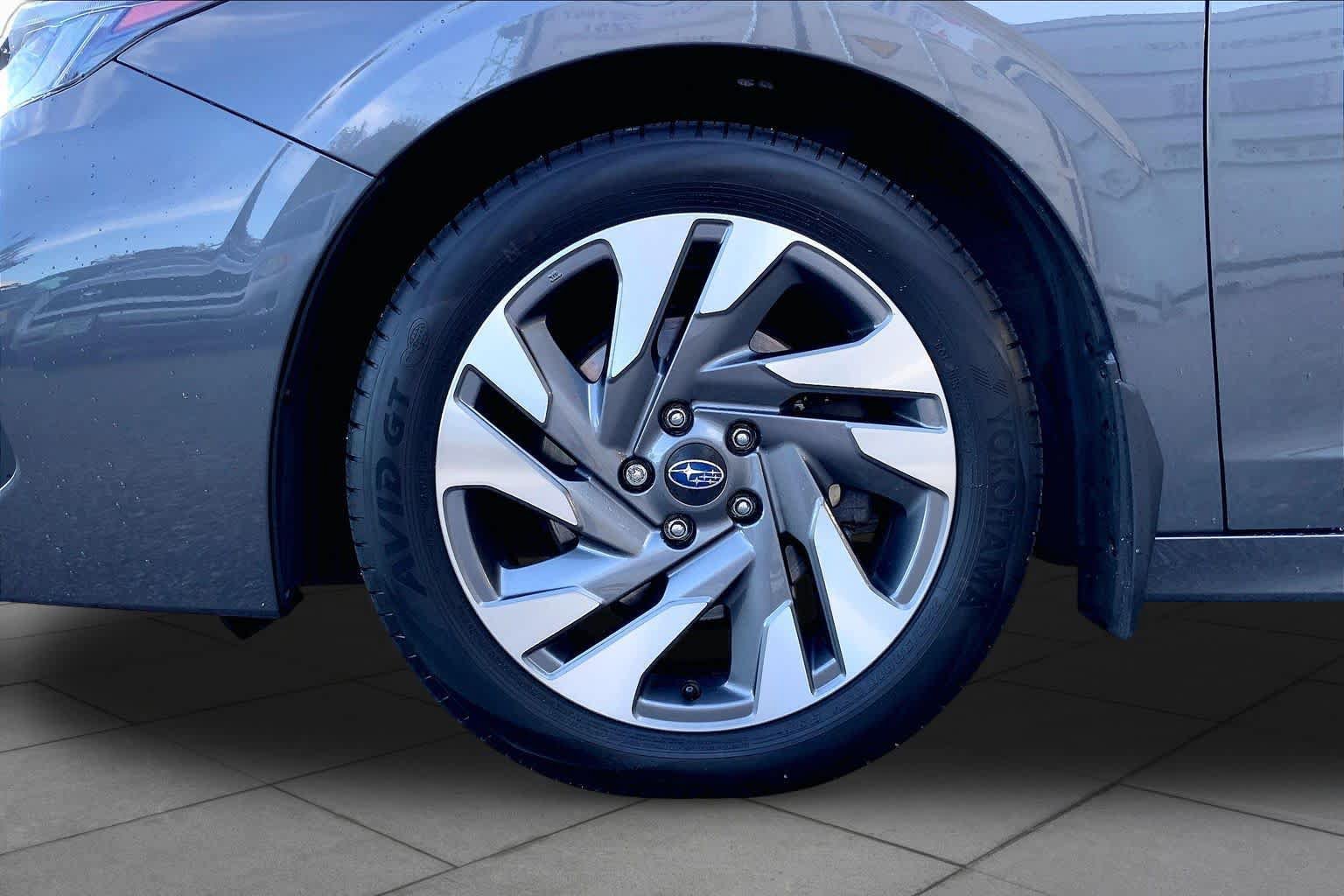 Used 2025 Subaru Legacy Limited AWD/4WD image 10