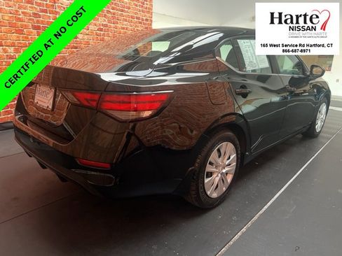 Certified 2022 Nissan Sentra S image 4