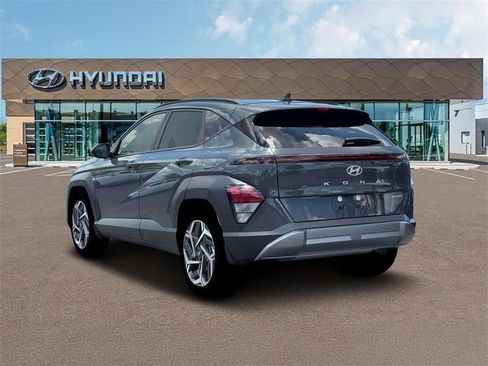 Used 2026 Hyundai Kona SEL Premium AWD/4WD image 5