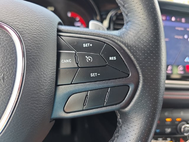 Used 2025 Dodge Durango GT AWD/4WD image 21