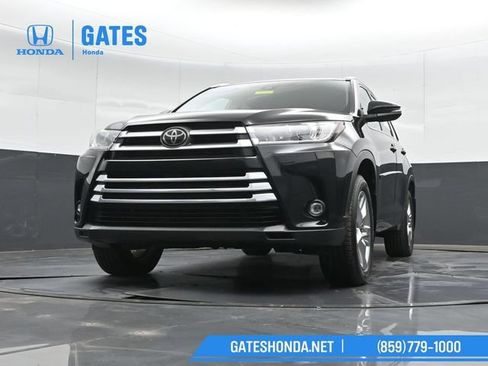 Used 2019 Toyota Highlander Limited AWD/4WD image 46