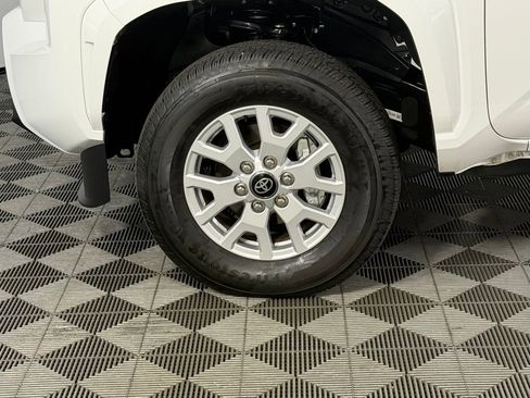 Used 2025 Toyota Tacoma SR5 image 12