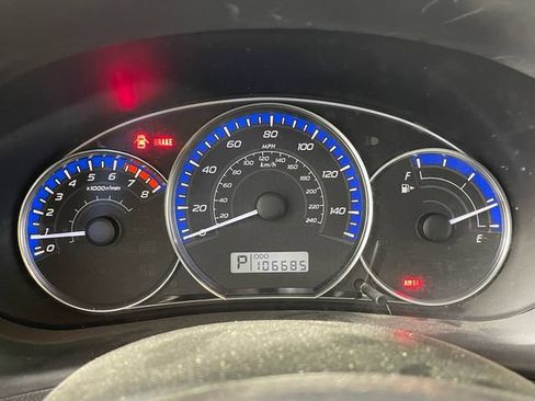 Used 2013 Subaru Forester 2.5X Premium w/ All-Weather Plus Pkg AWD/4WD image 7