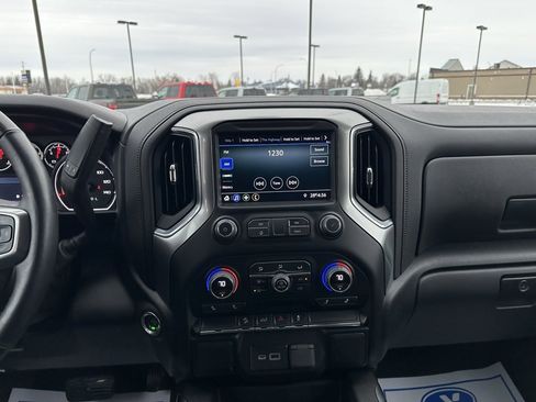 Used 2022 Chevrolet Silverado 1500 LT Trail Boss w/ Bed Protection Package image 14