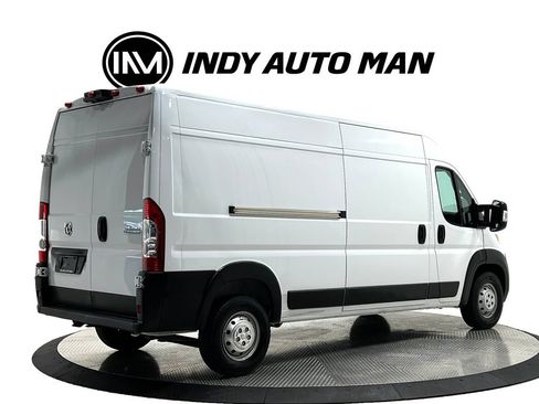Used 2023 RAM ProMaster 2500 FWD image 4