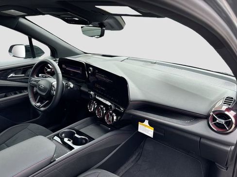 New 2024 Chevrolet Blazer EV RS RWD image 35