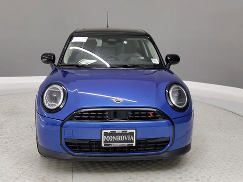Used 2025 MINI Cooper S image 2