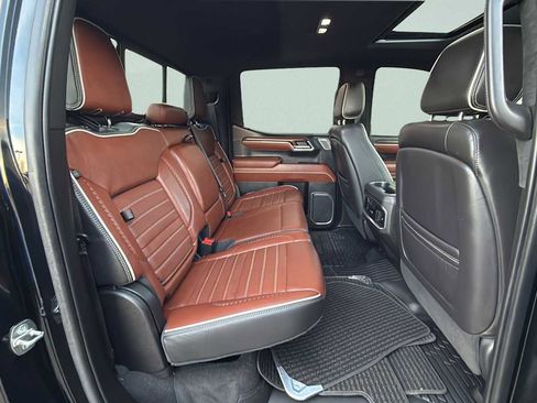 Used 2023 GMC Sierra 1500 Denali Ultimate image 24