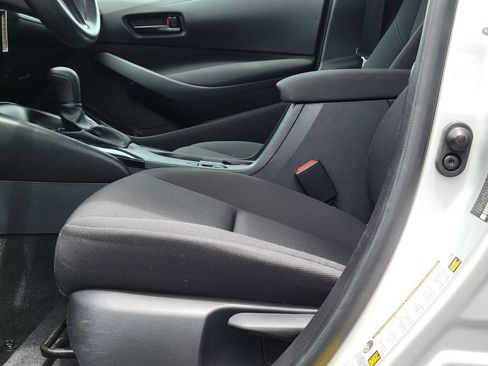 Used 2024 Toyota Corolla LE FWD image 22