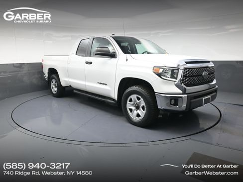 Used 2018 Toyota Tundra SR5 image 1