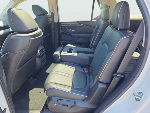 Certified 2023 Honda Pilot Elite image 38