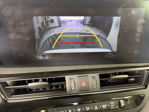 Used 2022 Lexus ES 350 w/ Premium Package FWD image 21
