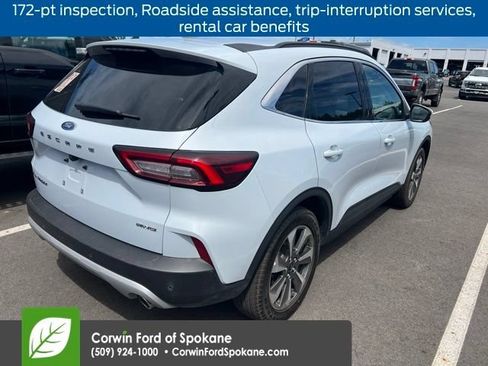 Used 2025 Ford Escape Platinum AWD/4WD image 7
