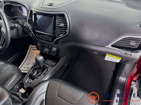 Used 2019 Jeep Cherokee Limited AWD/4WD image 36