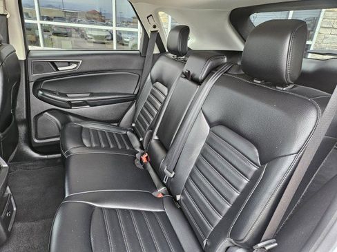 Used 2022 Ford Edge SEL image 26