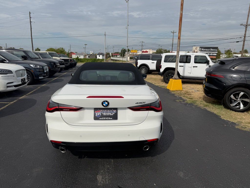 Used 2024 BMW 430i Convertible RWD image 4