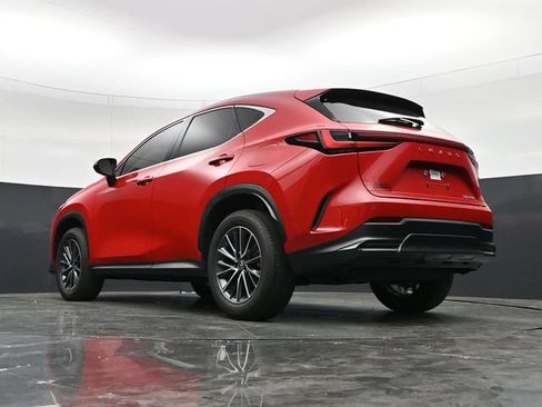 Used 2025 Lexus NX 250 FWD w/ Towing Package (2000 Lbs) image 44
