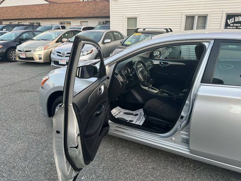 Used 2015 Nissan Sentra SV w/ Navigation Package FWD image 19