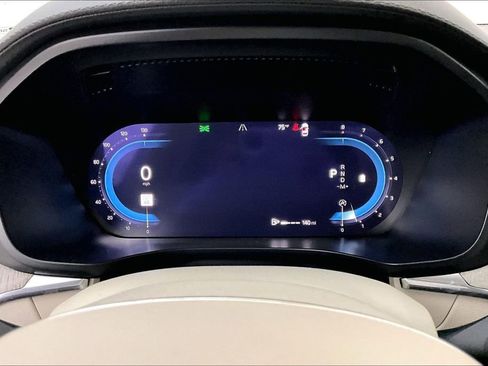 Certified 2023 Volvo XC60 B6 Ultimate w/ Protection Package Premier image 25